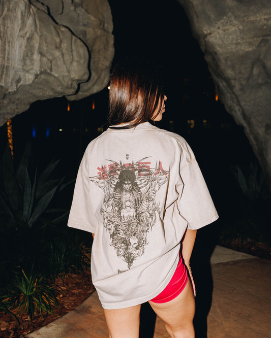 ATTACK ON TITAN 2 SIDED BEIGE TEE