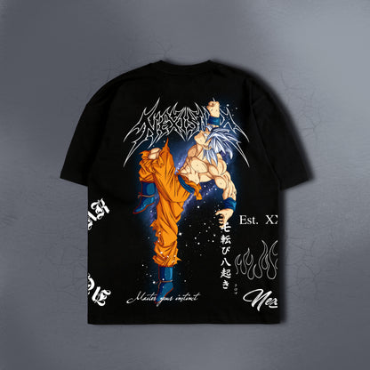 MASTER YOUR INSTINCT BLACK TEE