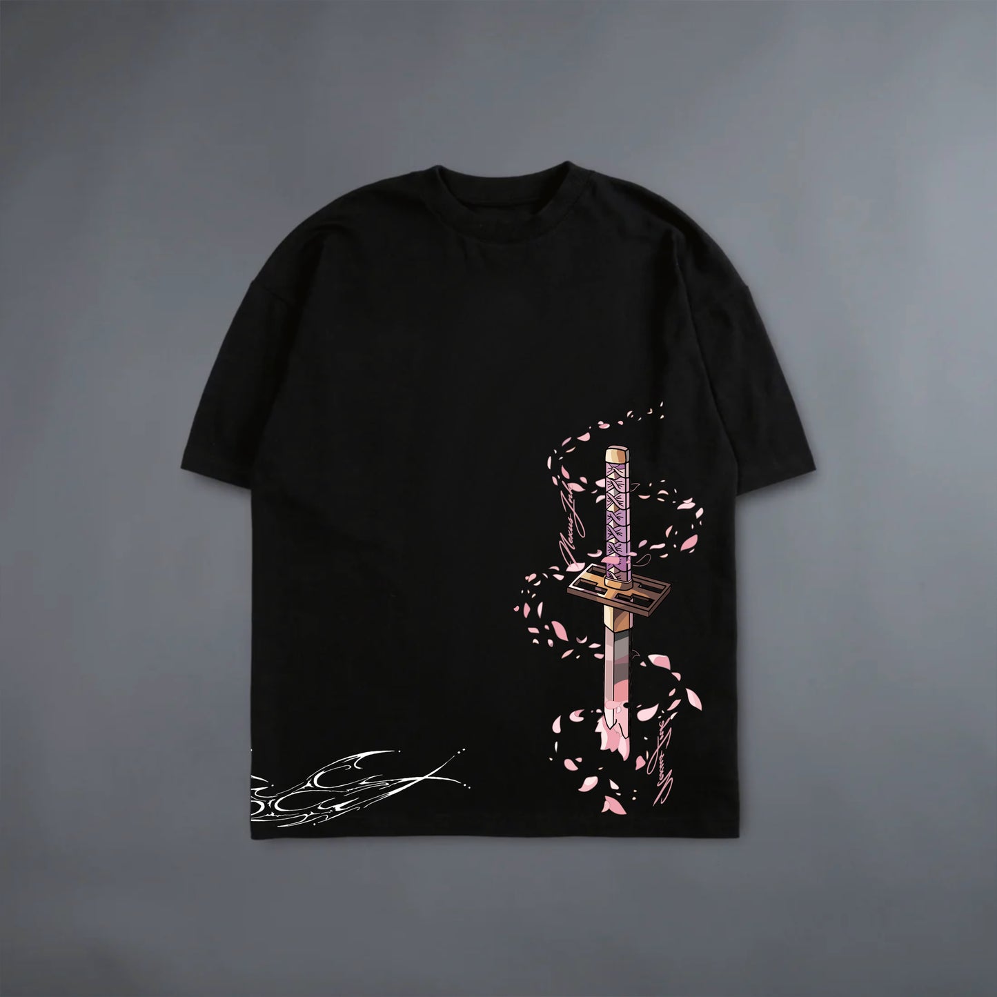 PETALS BLACK TEE